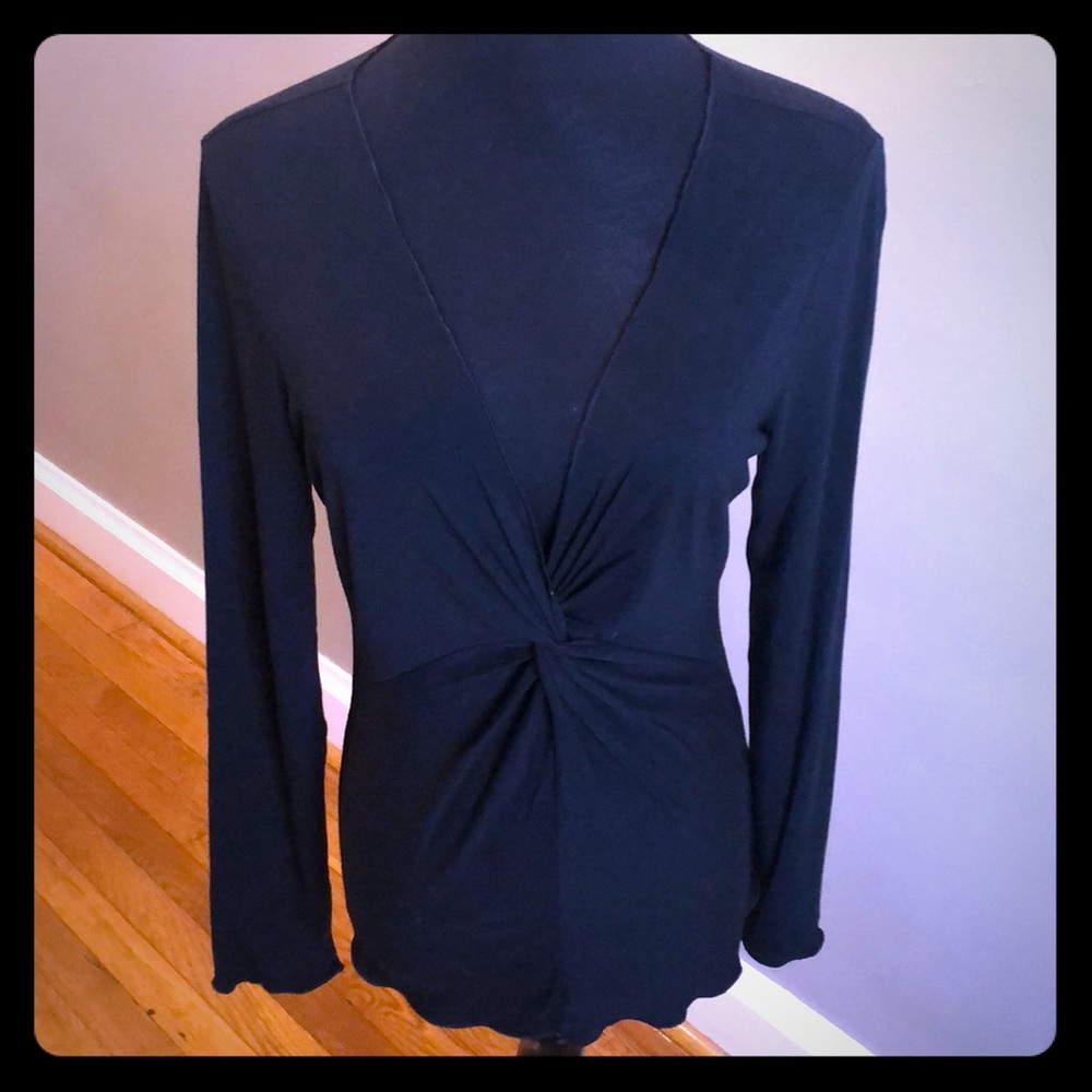 Banana Republic | Black L-sleeve V-neck | size M